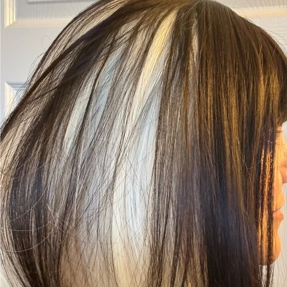 Dark brown with very blond wig - Picture 2 of 4